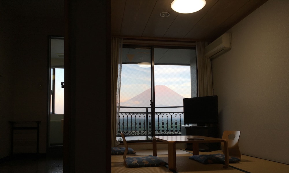 富士山眺望の宿 精進マウントホテル 甲府