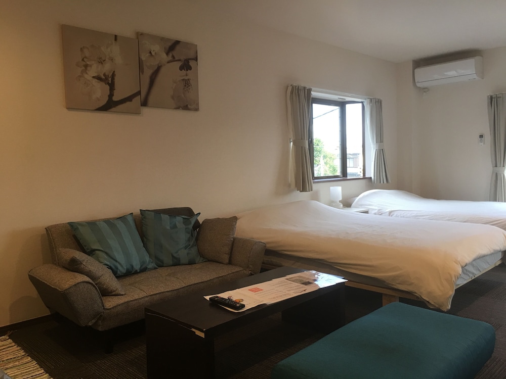 FUJI SCENIC HOUSE73 甲府