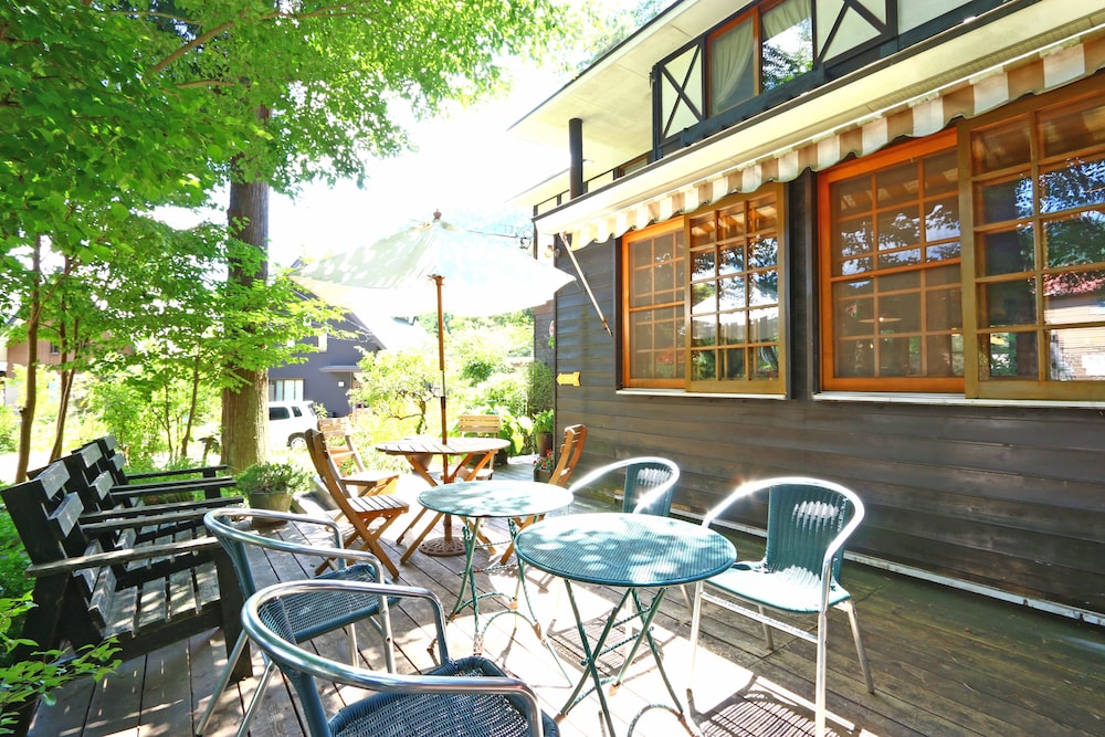 フォレスト リゾート コスモス 甲府