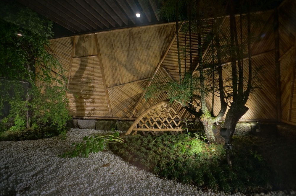 登り坂ホテル 甲府