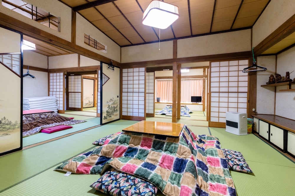 民宿伏見 甲府