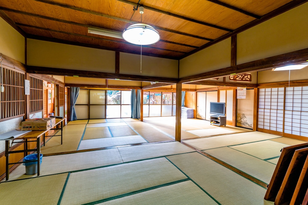 民宿伏見 甲府