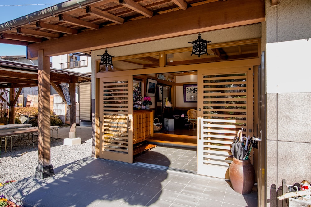 民宿伏見 甲府