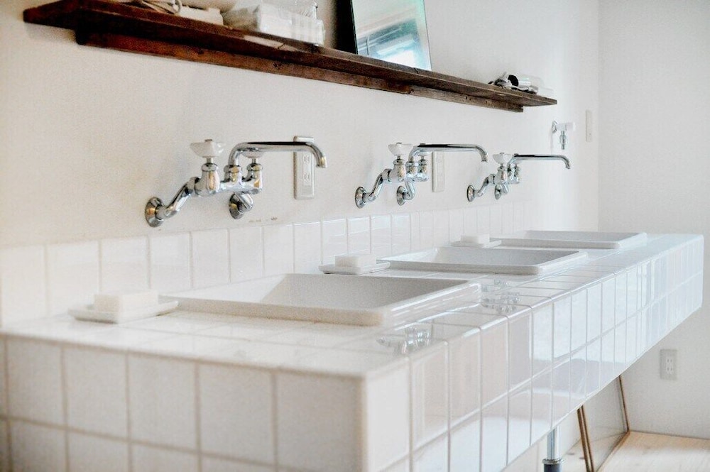 SARUYA HOSTEL 甲府