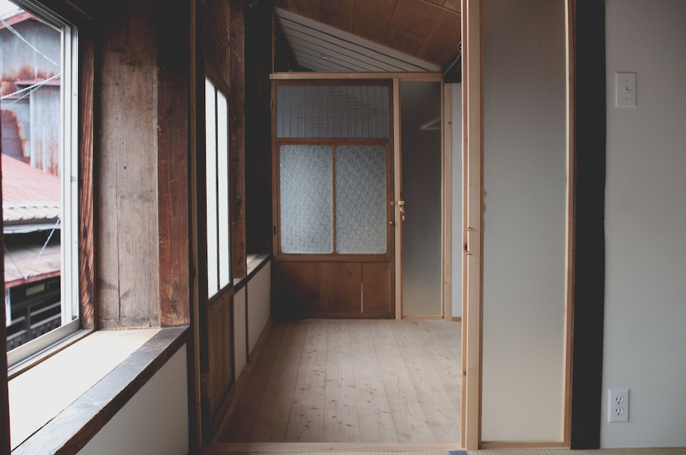 SARUYA HOSTEL 甲府