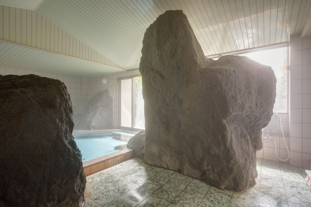 石和温泉 ホテル平安 甲府