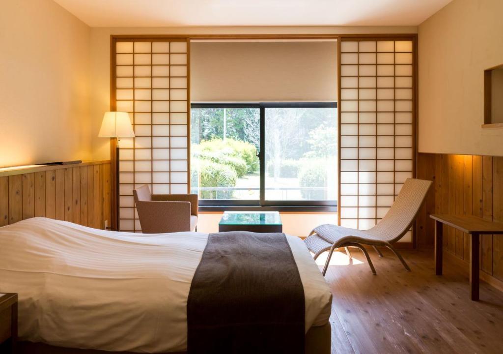八ケ岳ホテル風か 甲府