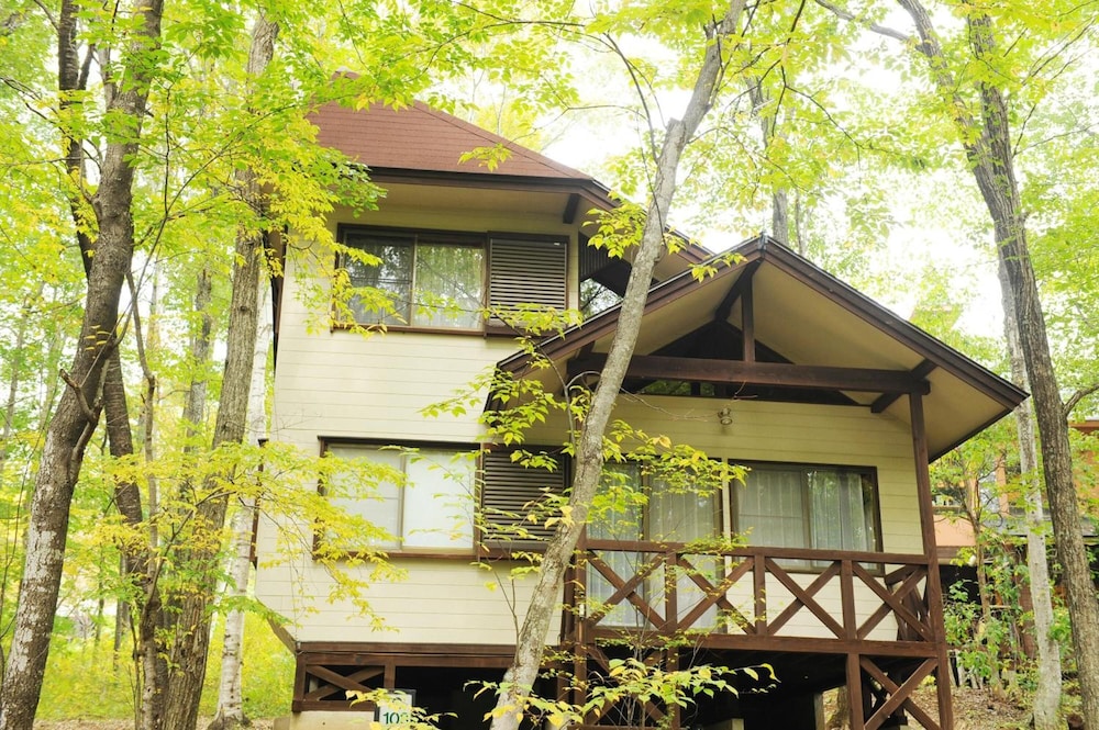 AMBIENT 八ヶ岳コテージ 甲府