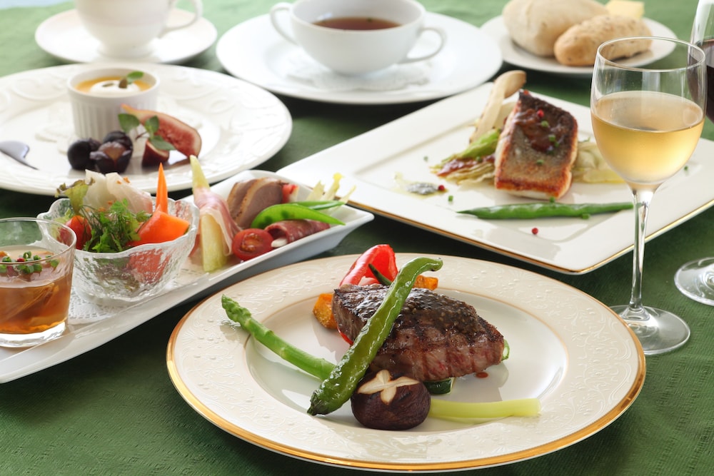 プチホテル＆レストラン オールドエイジ 甲府