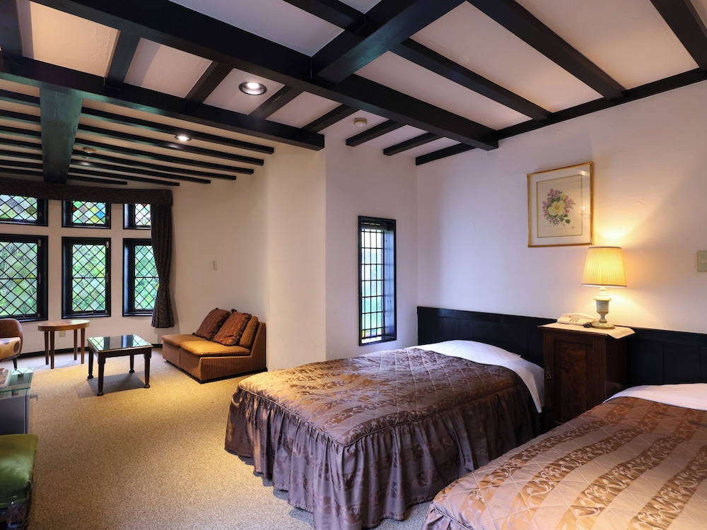 プチホテル＆レストラン オールドエイジ 甲府