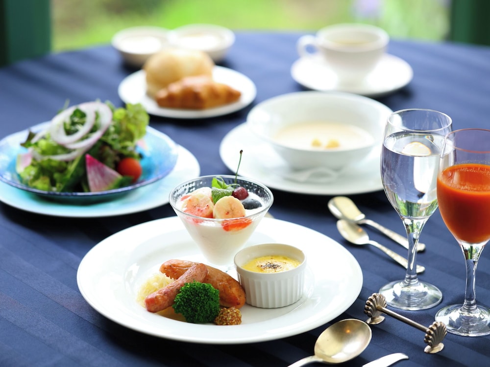 プチホテル＆レストラン オールドエイジ 甲府