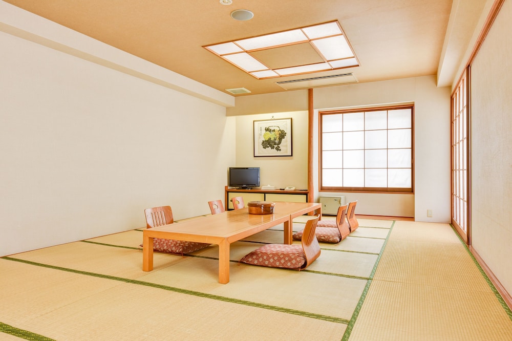 スパティオ小淵沢 甲府