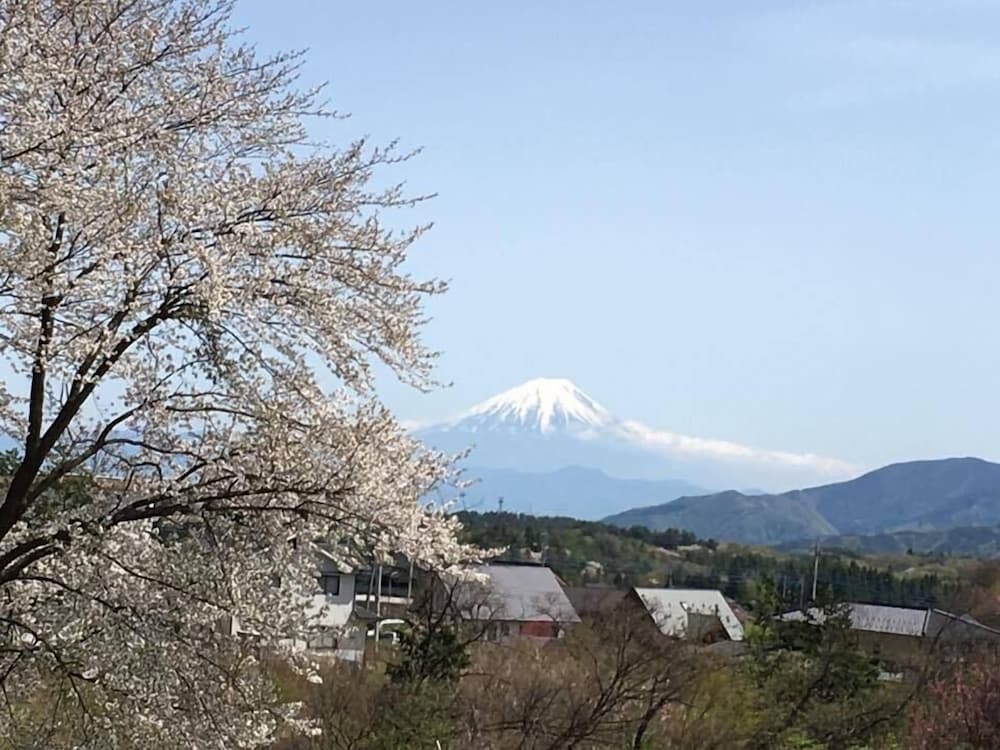 ペンションフィールド 甲府
