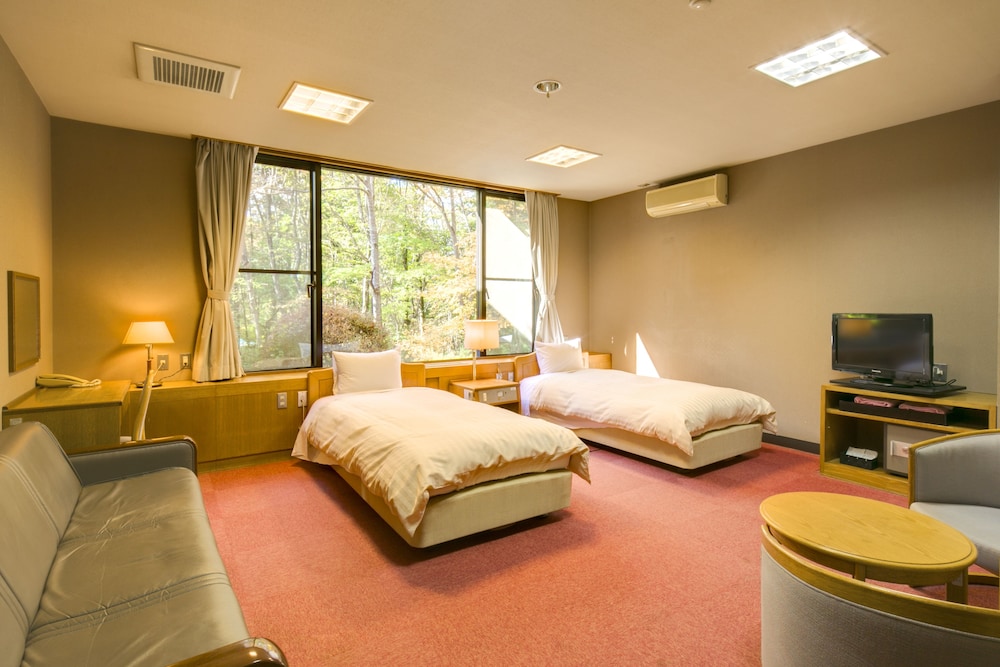 フォレストリゾート 山中湖 秀山荘 甲府