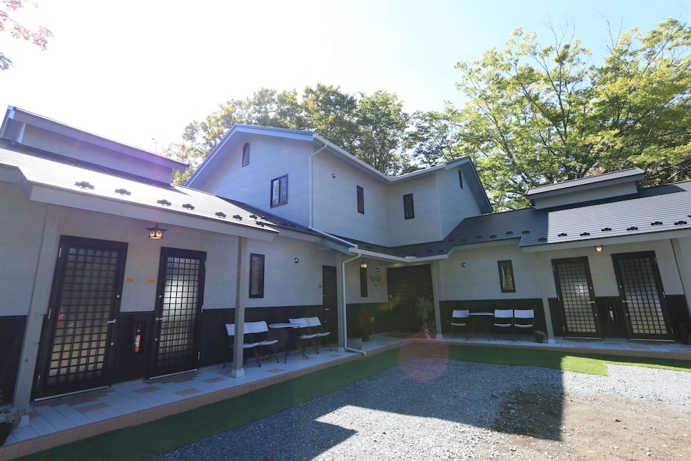 ヴィラ ロカガーデン 甲府
