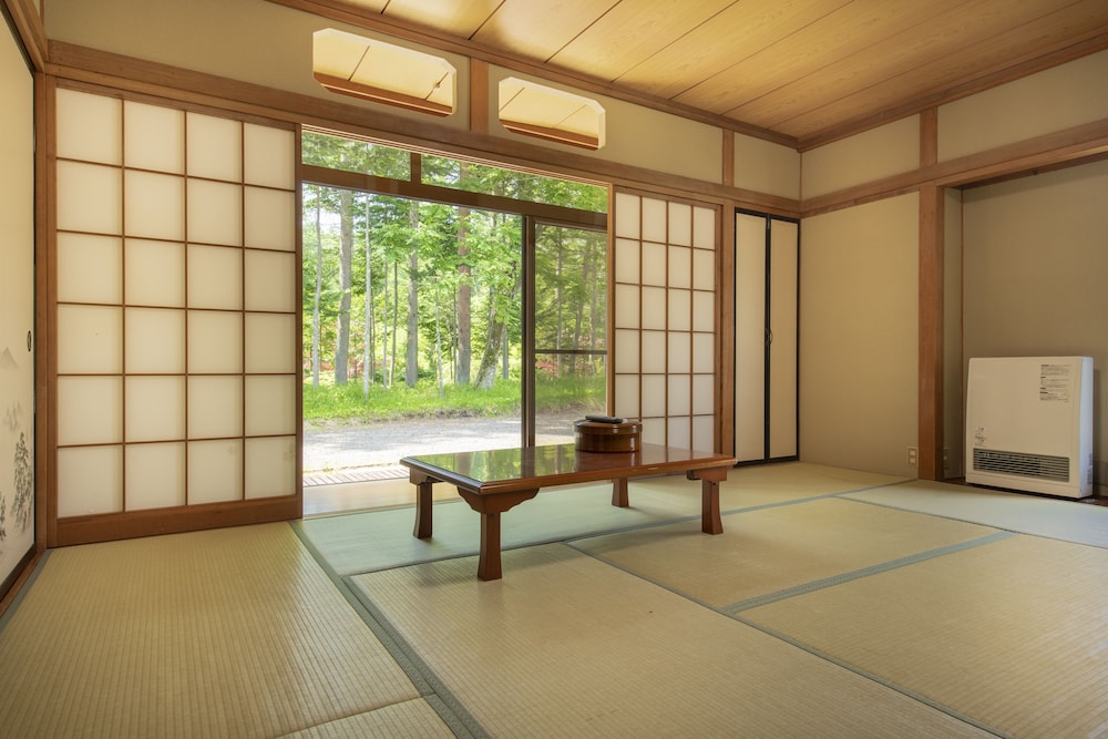 山中湖旅館 梁山－RYOZAN－ 甲府