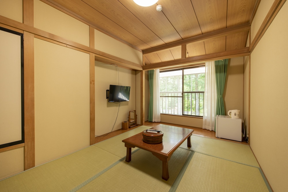 山中湖旅館 梁山－RYOZAN－ 甲府