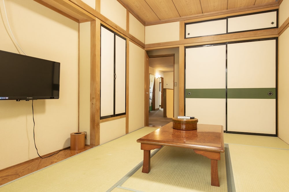 山中湖旅館 梁山－RYOZAN－ 甲府