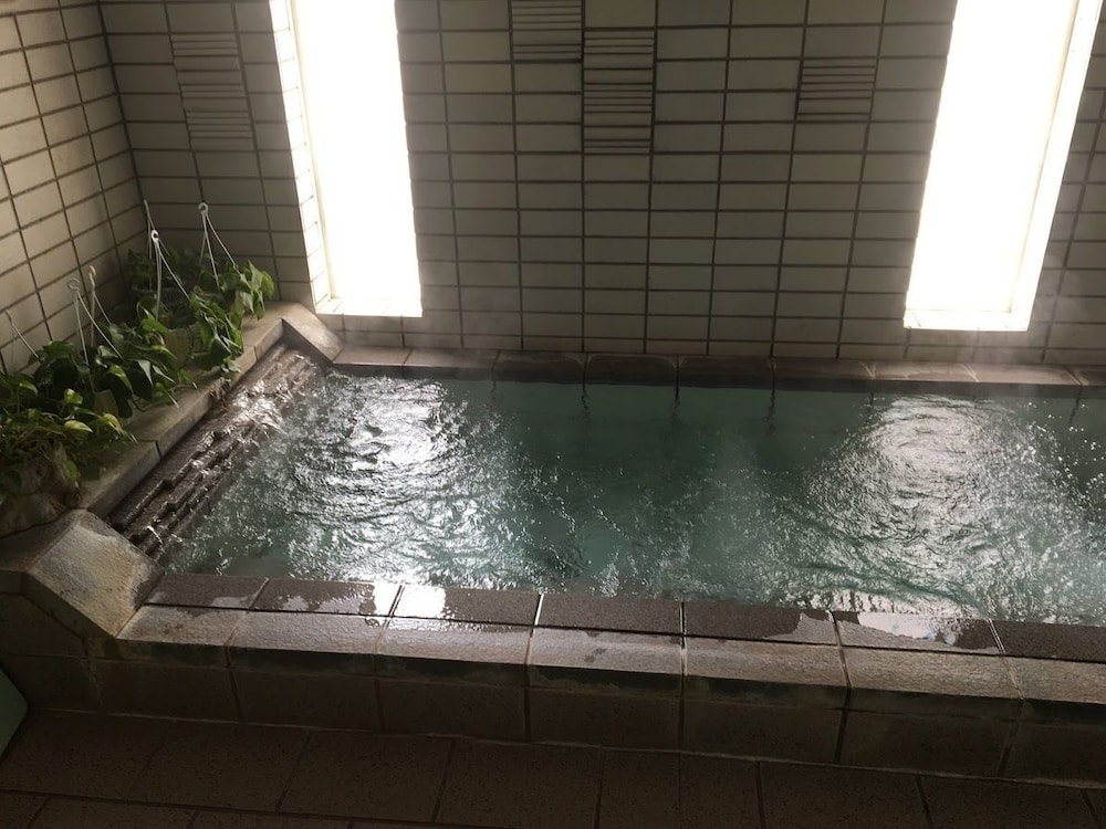 リゾート ペンション ル ラゴン 甲府