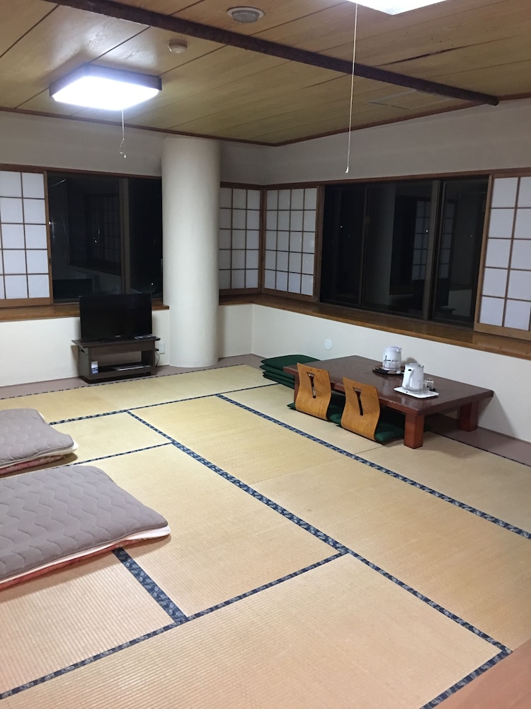 VOYAN RESORT 富士山中湖・月湖荘 甲府