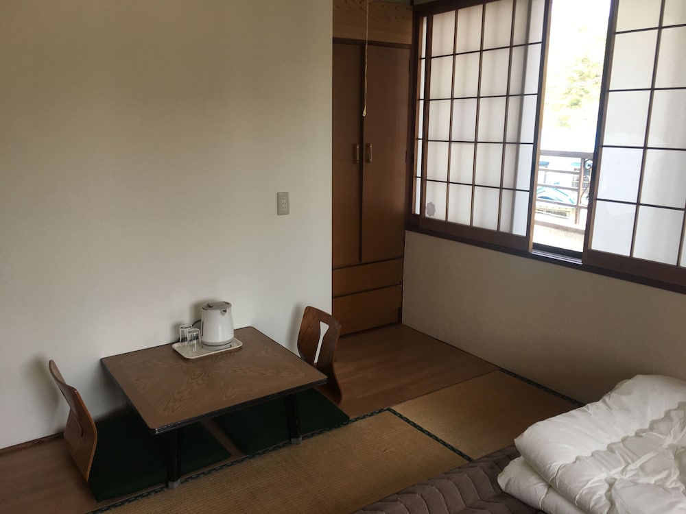 VOYAN RESORT 富士山中湖・月湖荘 甲府