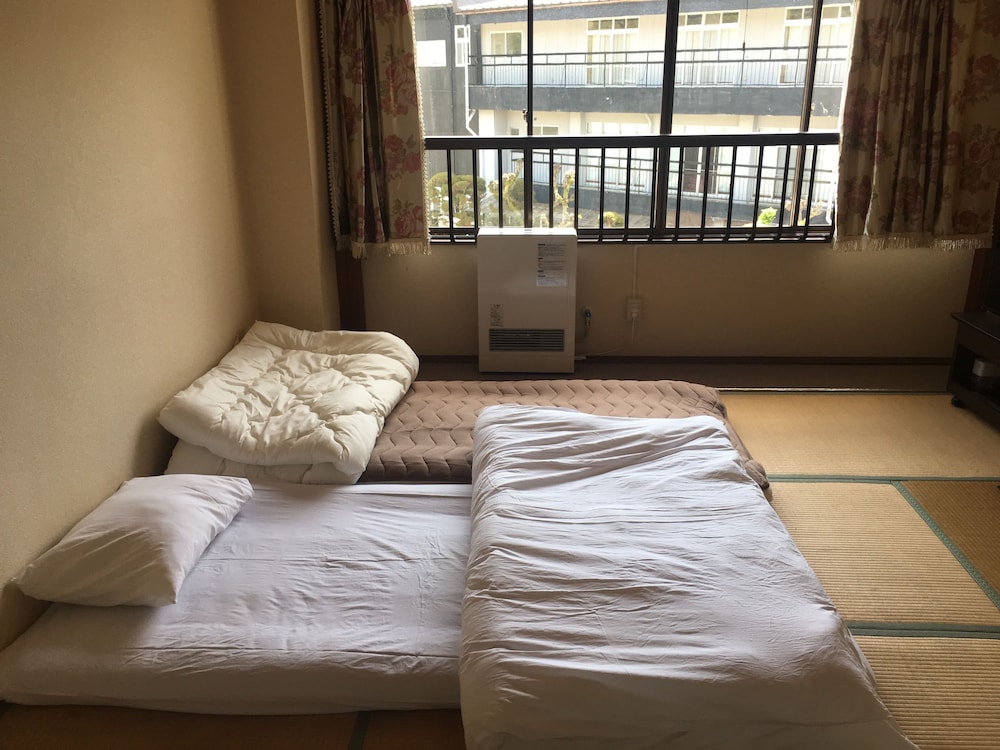 VOYAN RESORT 富士山中湖・月湖荘 甲府