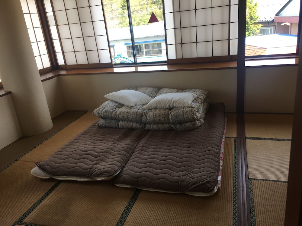 VOYAN RESORT 富士山中湖・月湖荘 甲府