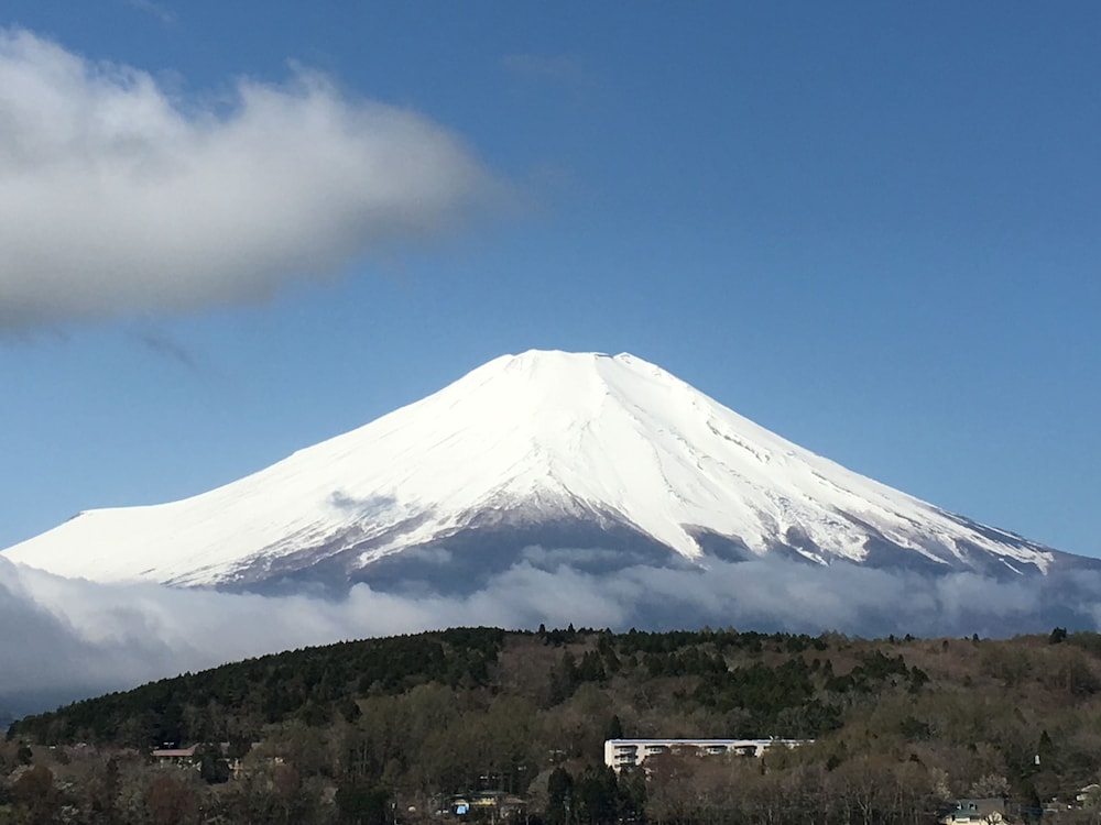 VOYAN RESORT 富士山中湖・月湖荘 甲府