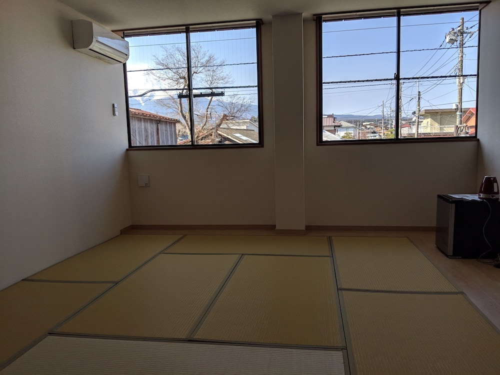 街のホテル 甲府