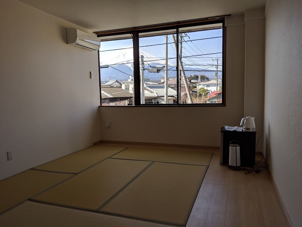 街のホテル 甲府