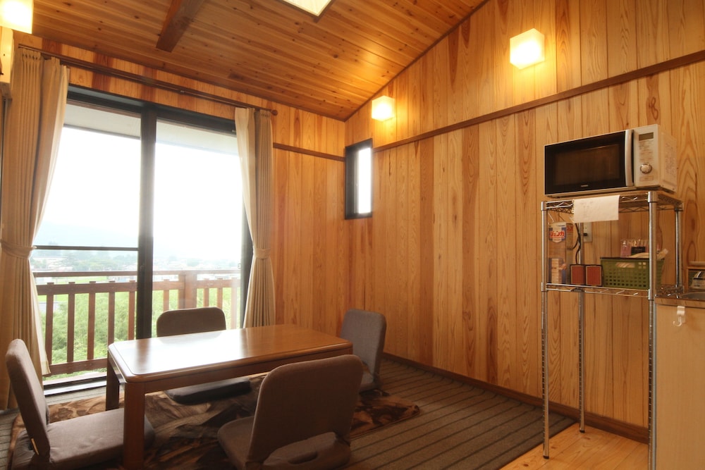 富士山と河口湖を望む高台の宿 クレッシェンド 甲府