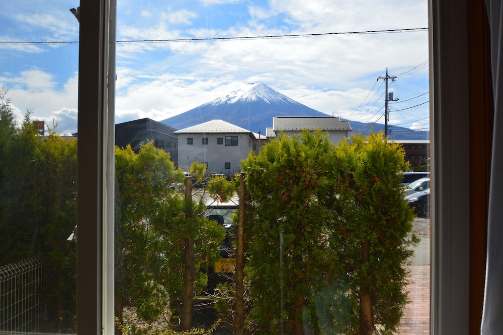 MA MAISON MT. FUJI KAWAGUCHIKO 甲府