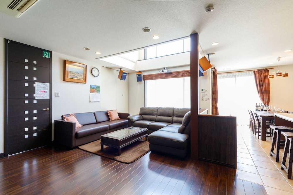 MUSIC AND MOVIE PRIVATE HOUSE FUJIGOKO.COM 甲府