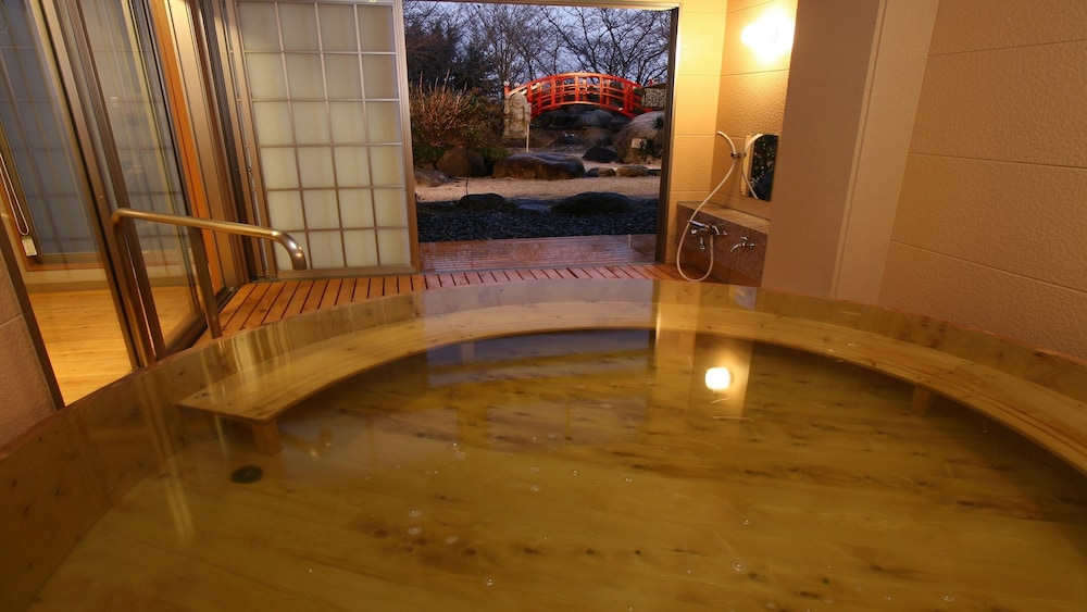 ホテル神の湯温泉 甲府