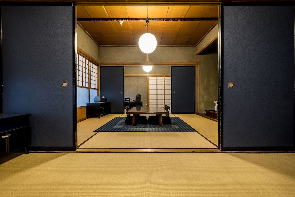CLASSIC JAPAN LIVNG 喜久家 甲府