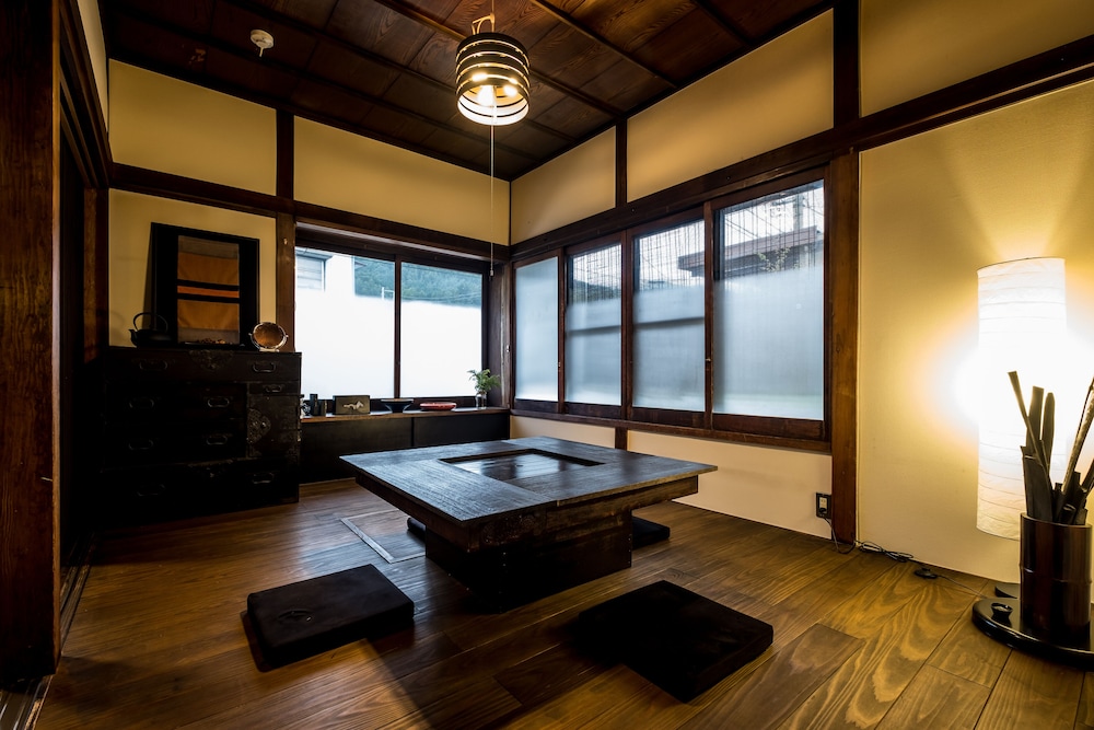 CLASSIC JAPAN LIVNG 喜久家 甲府