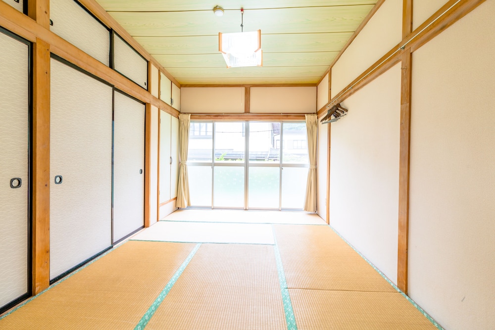民宿 月見屋 甲府