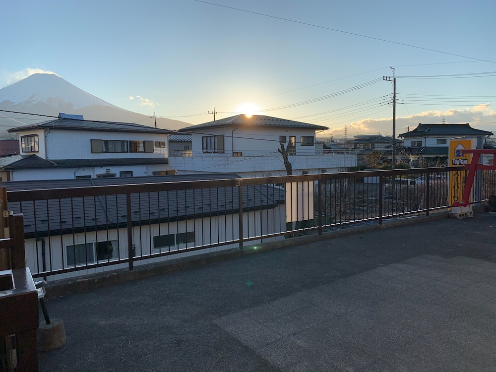 縁民宿 甲府