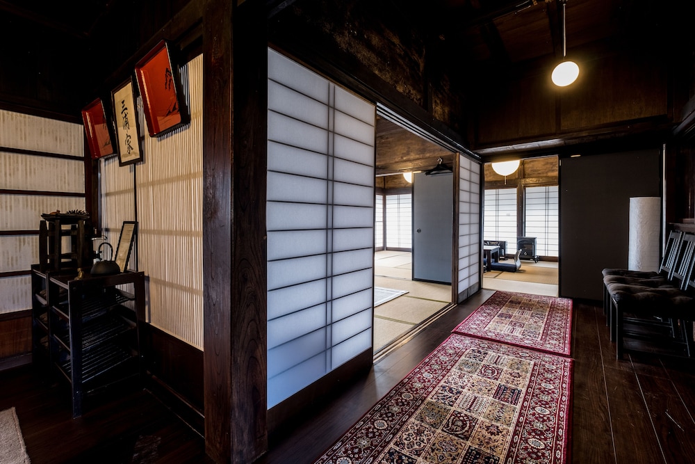 CLASSIC JAPAN LIVING 三浦家 甲府