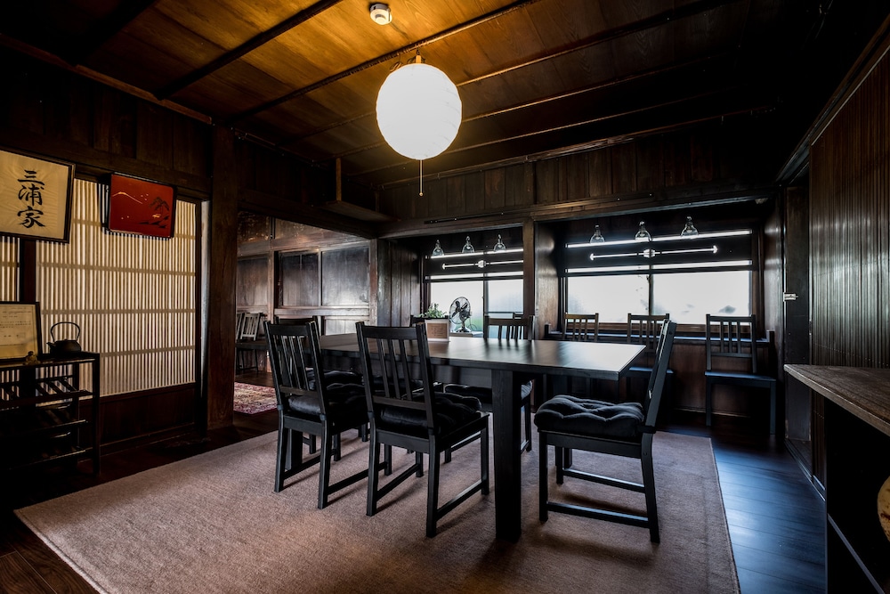 CLASSIC JAPAN LIVING 三浦家 甲府