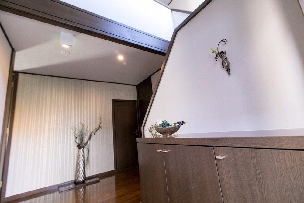 VILLA YAWARAGI 甲府