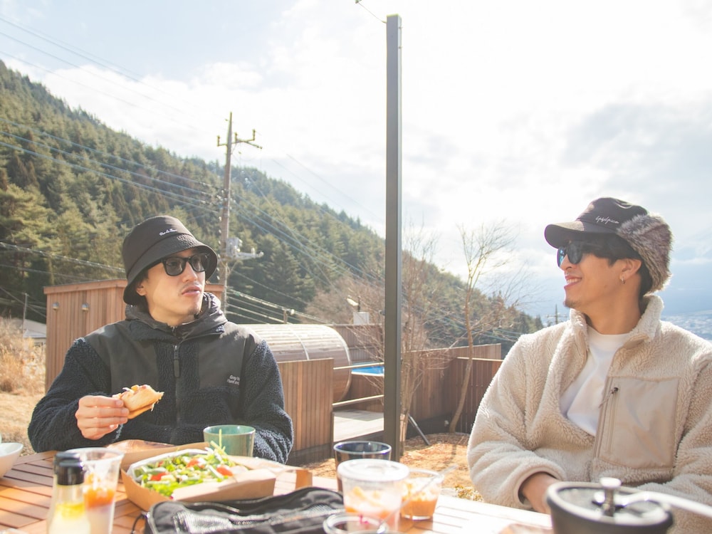 DOT GLAMPING 富士山 甲府
