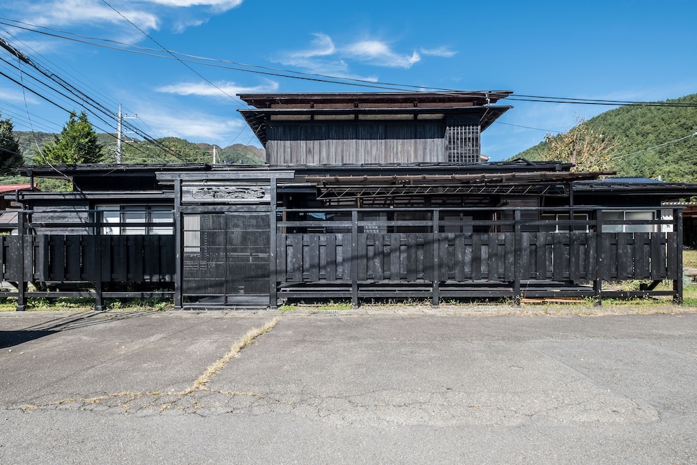 CLASSIC JAPAN LIVING 河村家 甲府