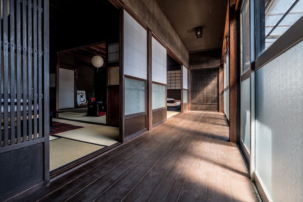 CLASSIC JAPAN LIVING 河村家 甲府