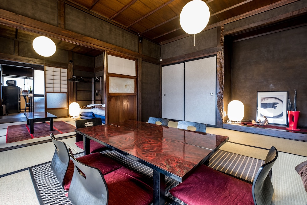 CLASSIC JAPAN LIVING 河村家 甲府