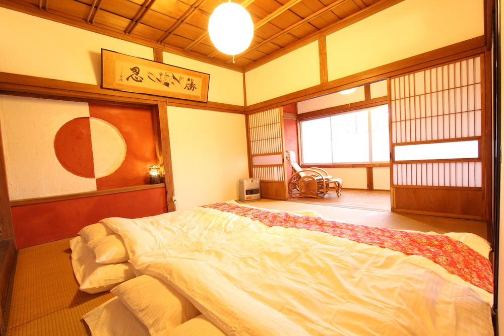 FUJI SAKURA HOUSE 甲府