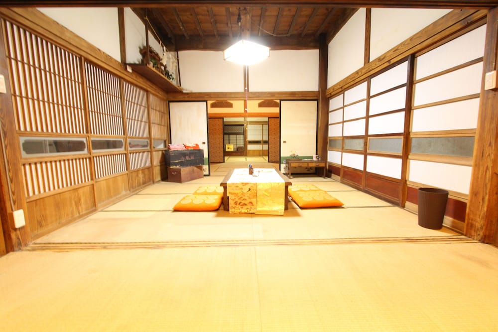 FUJI SAKURA HOUSE 甲府