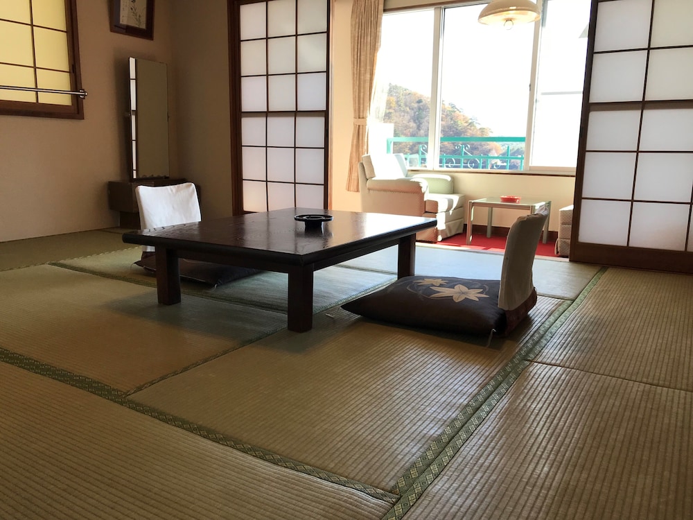 精進レークホテル 甲府
