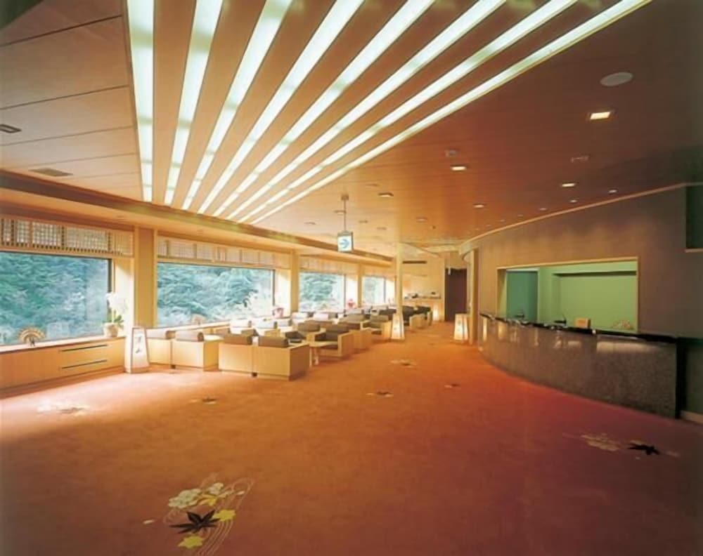 西山温泉 慶雲館 甲府