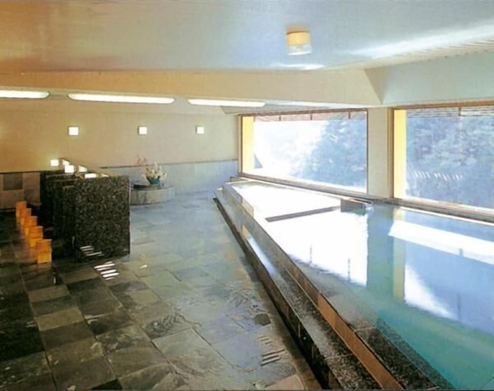 西山温泉 慶雲館 甲府